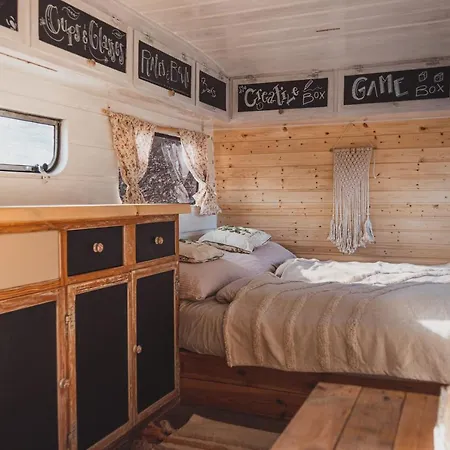 Caravan On Ranch 럭셔리텐트 Trebivlice
