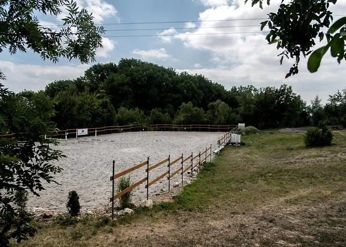 Caravan On Ranch Luxuszelt Trebivlice